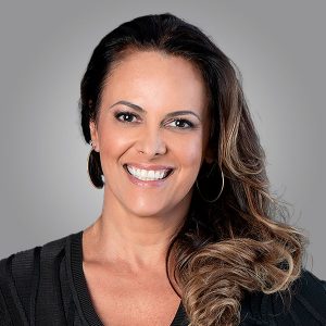 img_NOVA_dra_daniela_600_x_600px